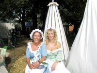 Schlossfest03 Lager Damenbesuch